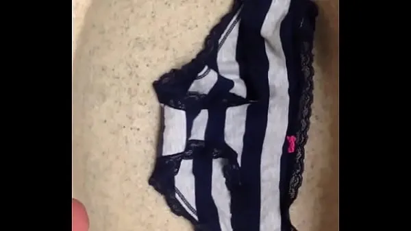 ताज़ा Pissing on my girlfriends panties नई फ़िल्में