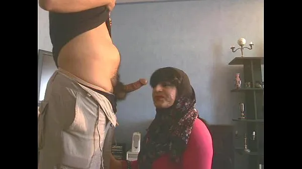 Friske cumshot on my hijab nye filmer