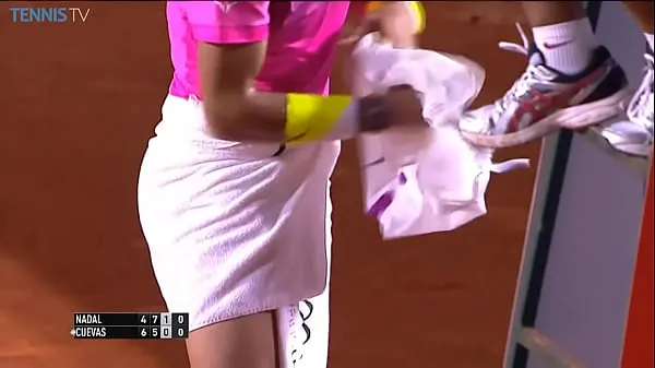 Rafael Nadal troca shorts na quadra novos filmes