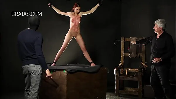 Friske Redhead tits punished nye film
