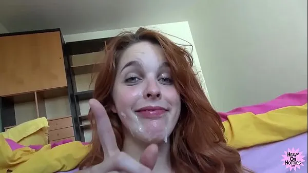 新鲜的 POV Cock Sucking Redhead Takes Facial 新影片