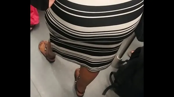 Fresh Venezuelan culona with zebra dress in train new Movies