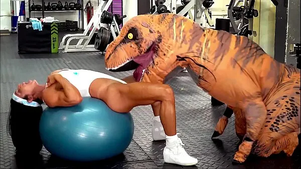 Friske Camsoda - hot milf stepmom fucked by trex in real gym sex nye film