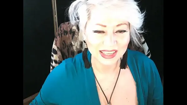 Νέες Mature slut AimeeParadise is the Queen of bitch orgasms νέες ταινίες