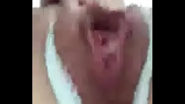 Nové he sends me a whatsapp video masturbating nové filmy