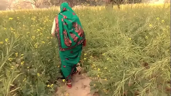 En el campo de mostaza, el suegro estranguló a lapelículas nuevas frescas