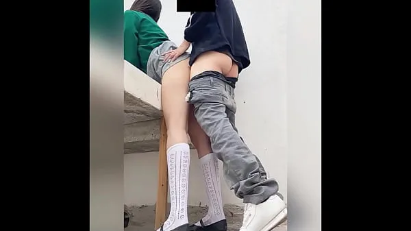 Свежие Мексиканская школьница трахается в задницу, у нее слюна и поначалу болит! Мексиканские студенты занимаются анальным сексом в школе! ПУБЛИЧНЫЙ любительский сексновые фильмы