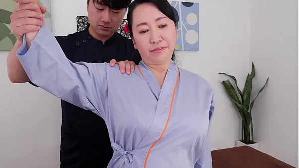 新鮮なA Big Boobs Chiropractic Clinic That Makes Aunts Go Crazy With Her Exquisite Breast Massage Yuko Ashikawa新しい映画