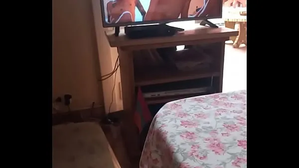 Νέες Watching TV νέες ταινίες