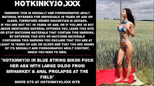 Fresh Hotkinkyjo in blue string bikini fuck her ass with large dildo from mrhankey & anal prolapse at the field new Movies